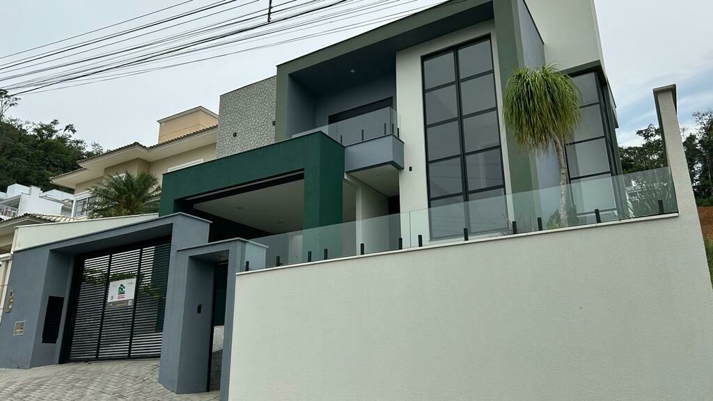Imagem do Casa nova alto padrão 03 dormitórios no Bairro Amizade